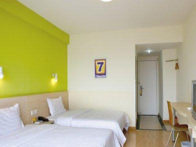 Greentree Inn Zhejiang Jinhua Yiwu International Trade City Changchun Street Shell Hotel Extérieur photo
